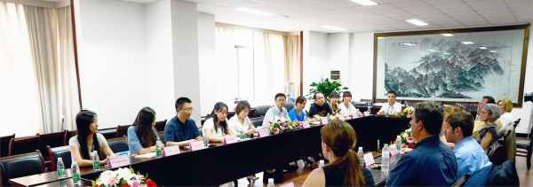 北美教育咨詢 解鎖海量高清視覺資源，賦能專業機構形象